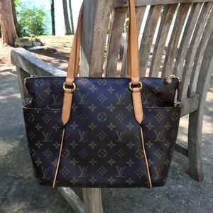 Louis Vuitton Totally PM Bag